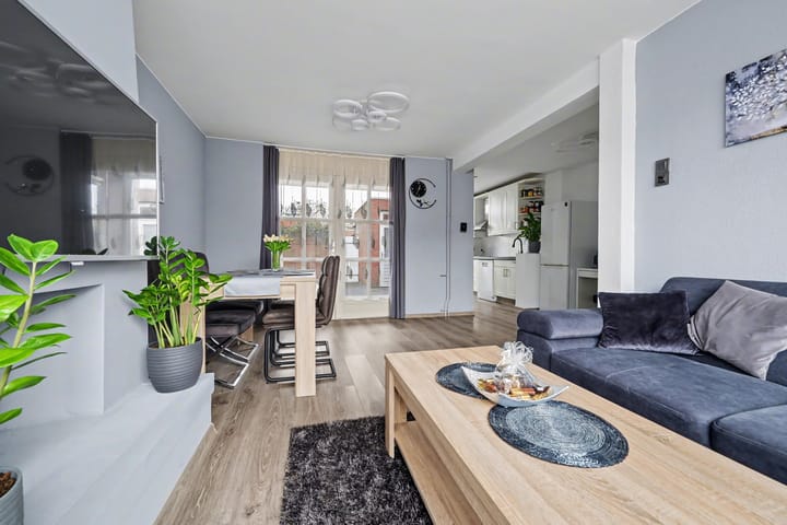 Foto 2 van Korenbloemstraat 8