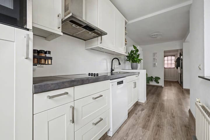 Foto 3 van Korenbloemstraat 8