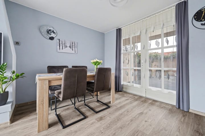 Foto 11 van Korenbloemstraat 8