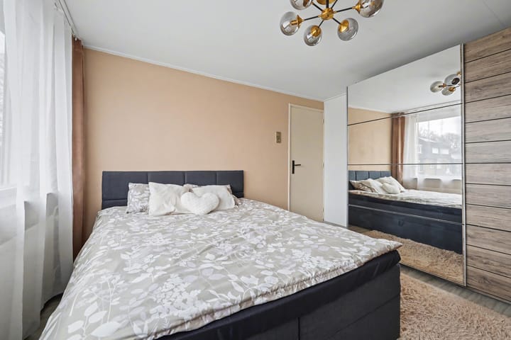 Foto 15 van Korenbloemstraat 8