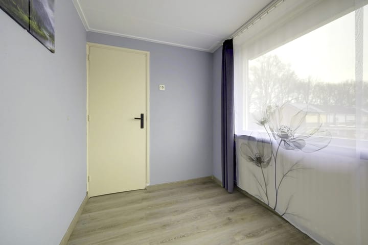 Foto 17 van Korenbloemstraat 8