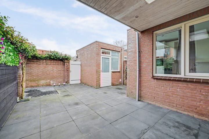 Foto 25 van Korenbloemstraat 8