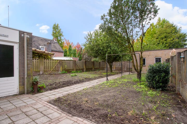 Photo 20 of Schoutstraat 14