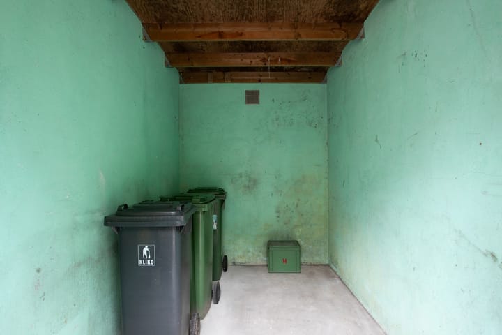 Photo 23 of Schoutstraat 14