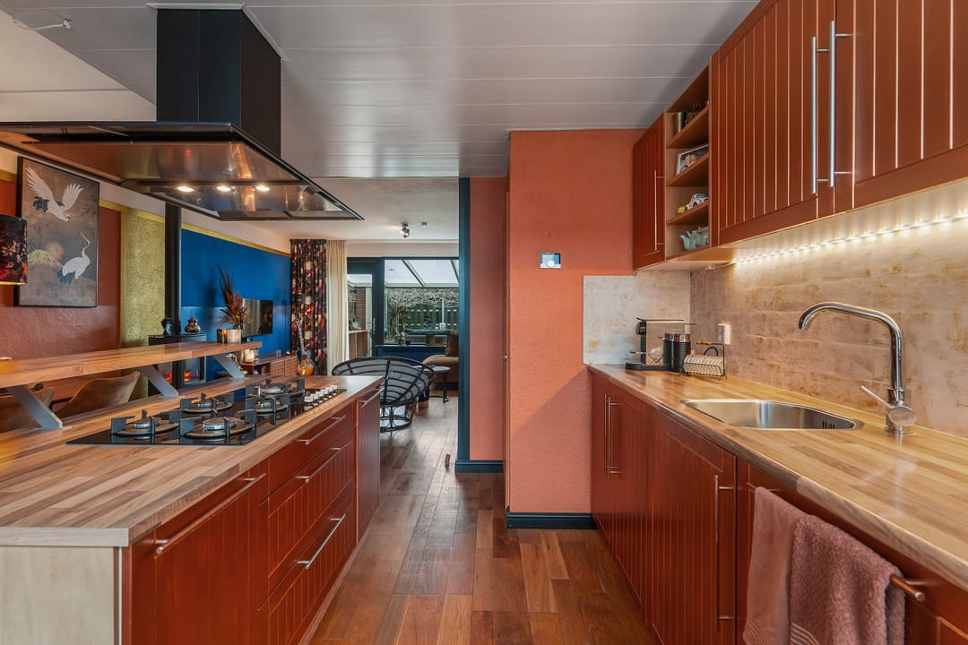 Foto 17 van Teteringenstraat 87