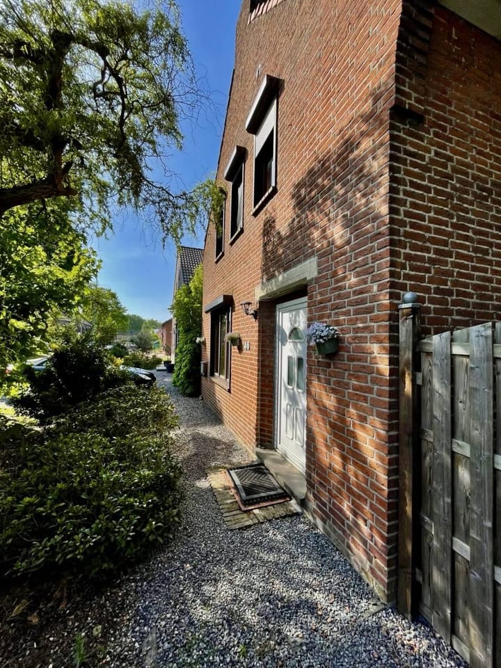 Photo 3 of Duiperweg 46