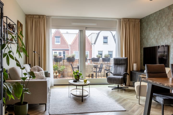 Foto 3 van Molenstraat 4