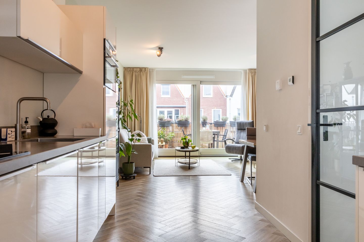 Foto 14 van Molenstraat 4