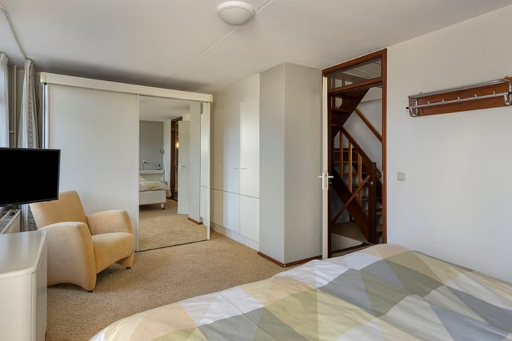 Foto 15 van Clauslaan 10