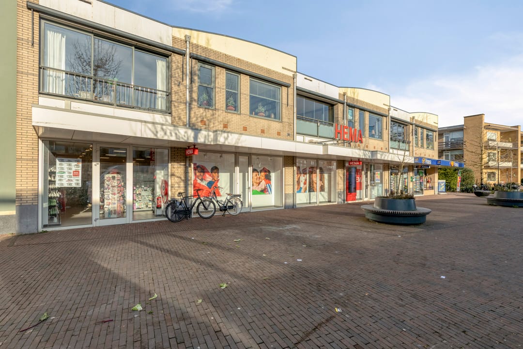 Photo 41 of Clauslaan 10