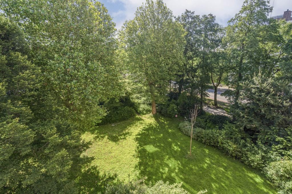 Foto 15 van Van Leijenberghlaan 425-4