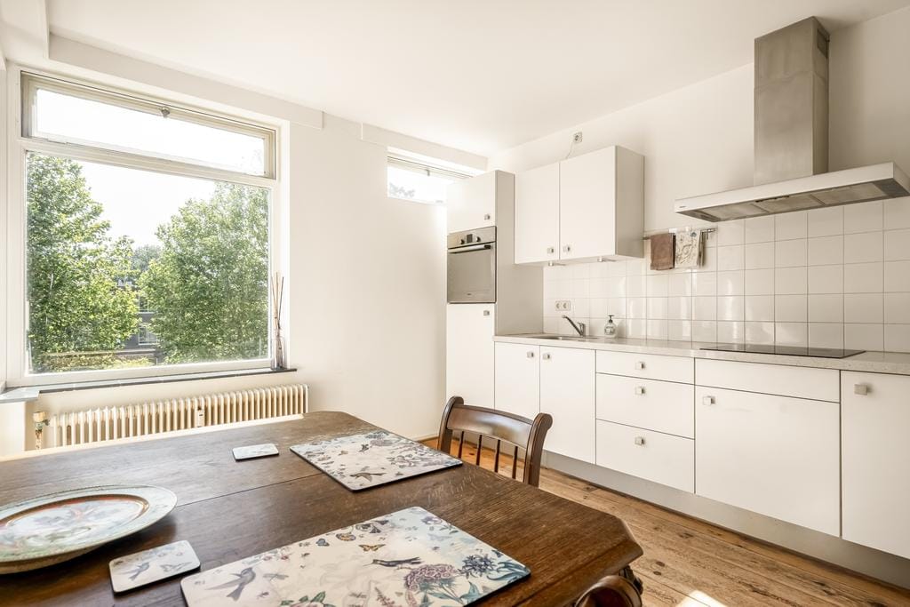 Foto 12 van Van Leijenberghlaan 425-4