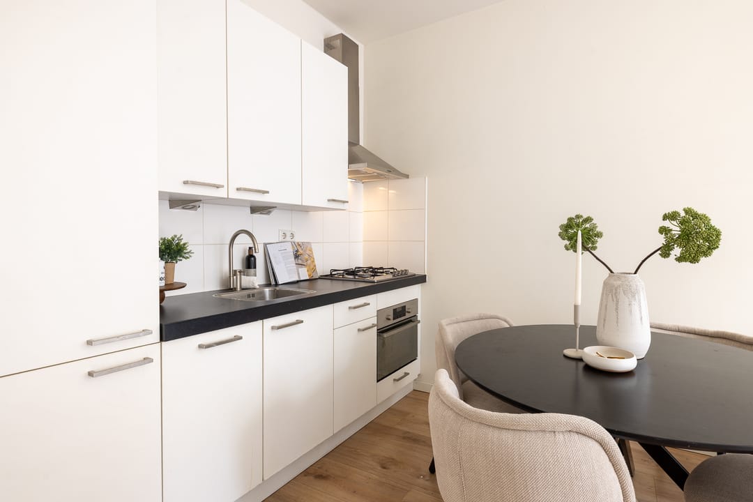 Photo 8 of Drievriendenstraat 6-B