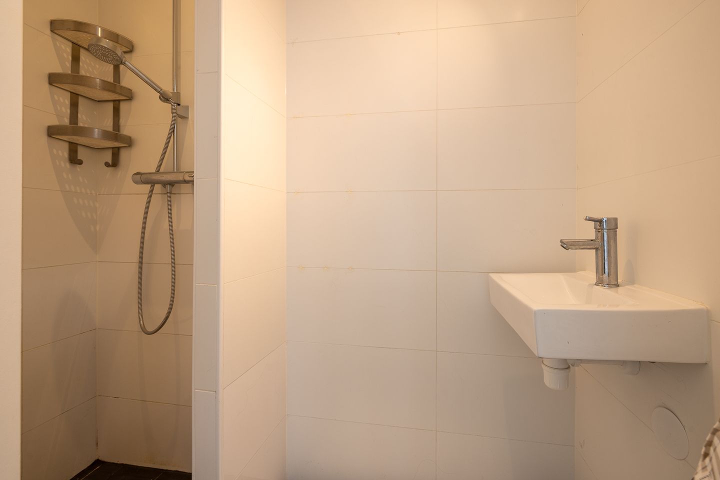 Photo 14 of Drievriendenstraat 6-B