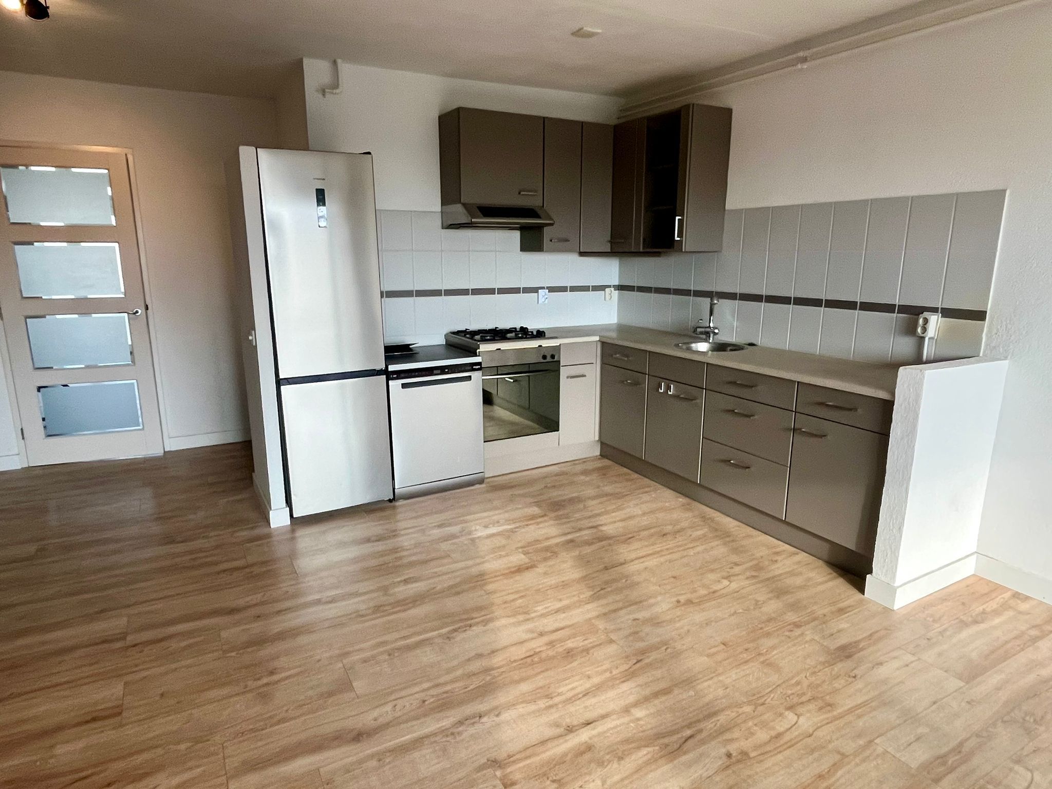 Photo 3 of Kornoeljelaan 44