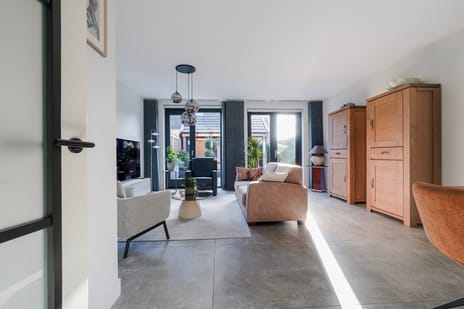 Koolmees 11 secondary image