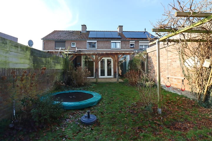 Photo 8 of Schoolweg 17