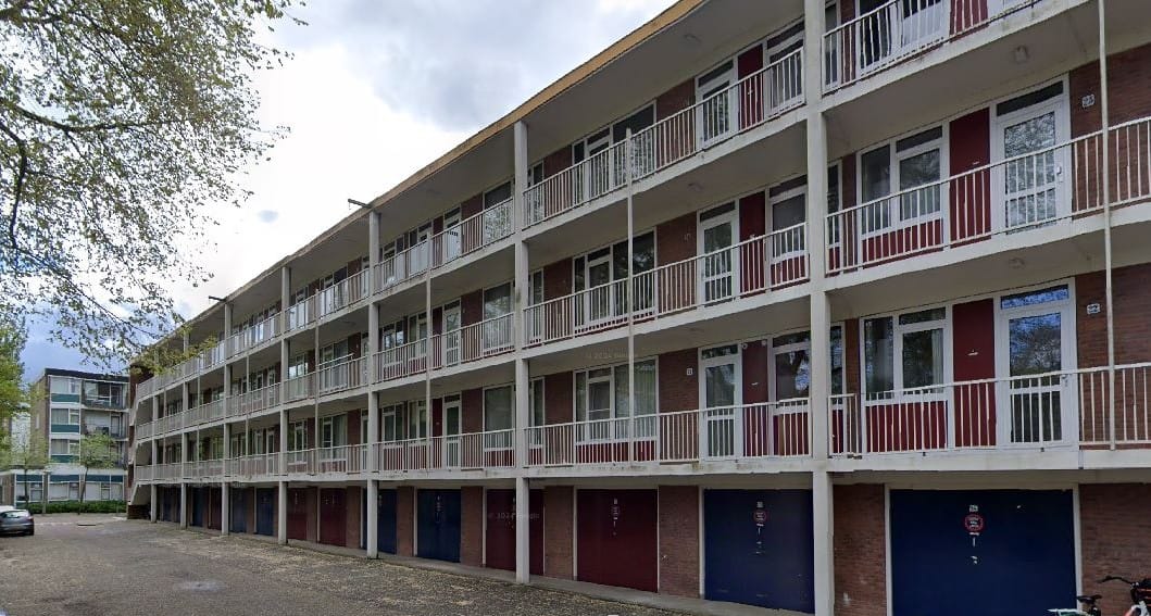 Foto 1 van Sandhorst 9