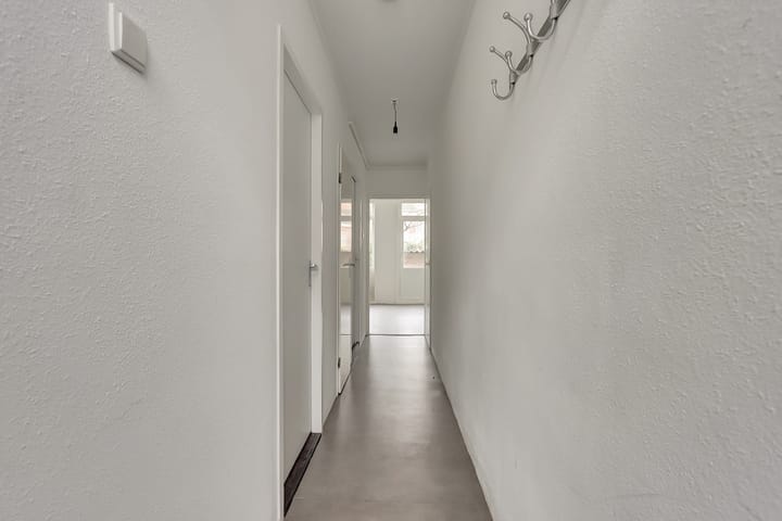 Photo 10 of Nicolaas Beetsstraat 8-B