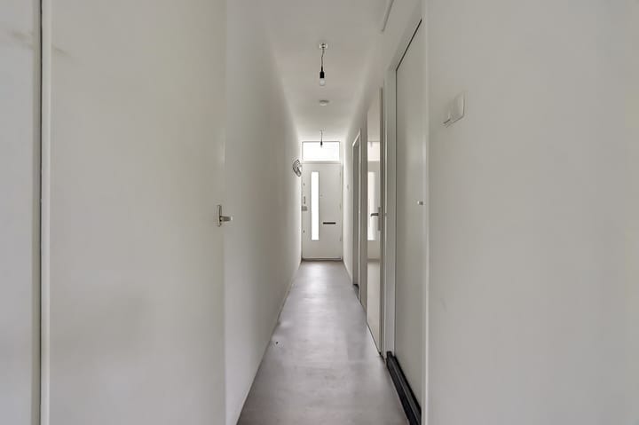 Photo 11 of Nicolaas Beetsstraat 8-B