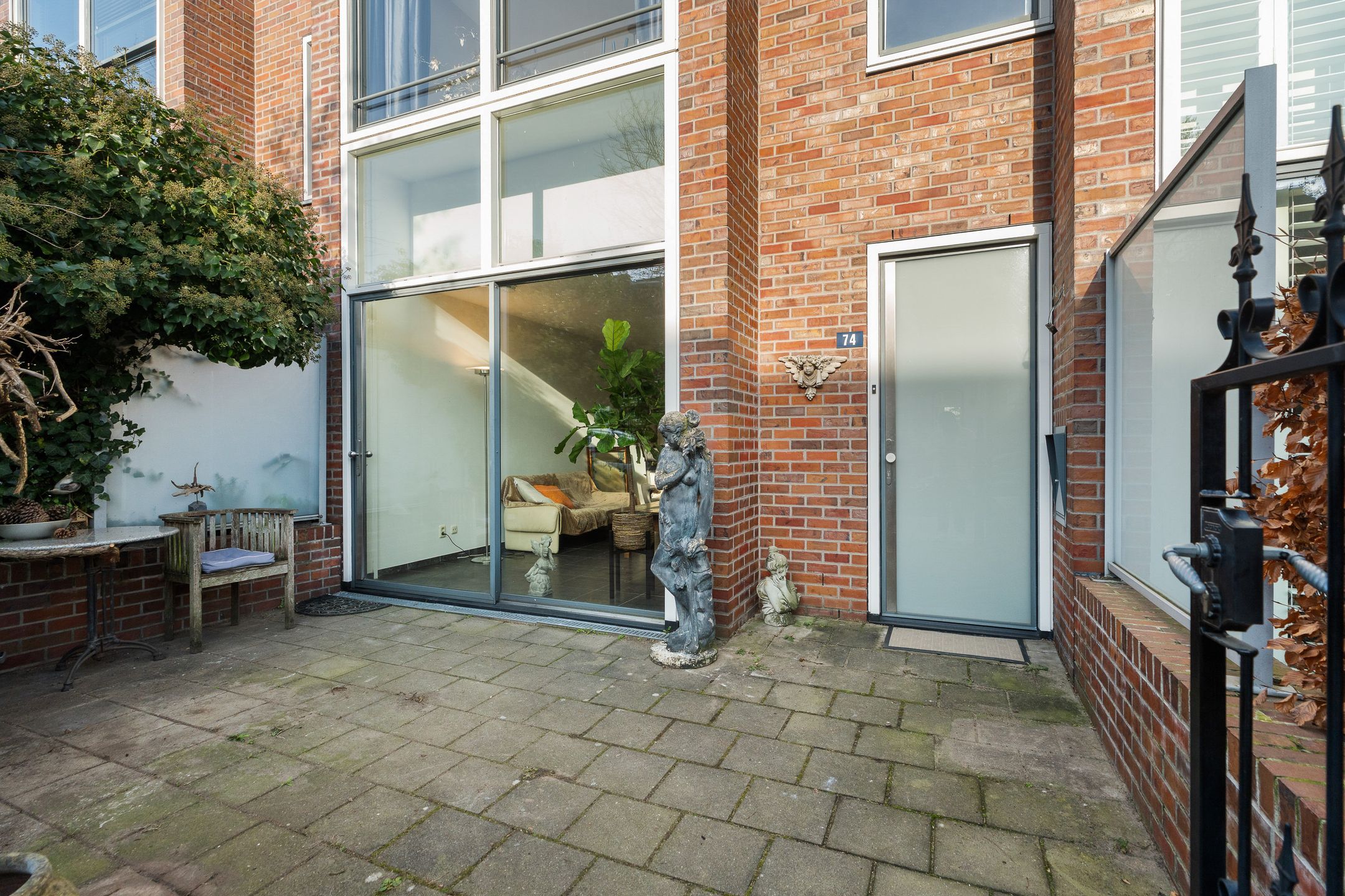 Foto 6 van de Ruyterstraat 74