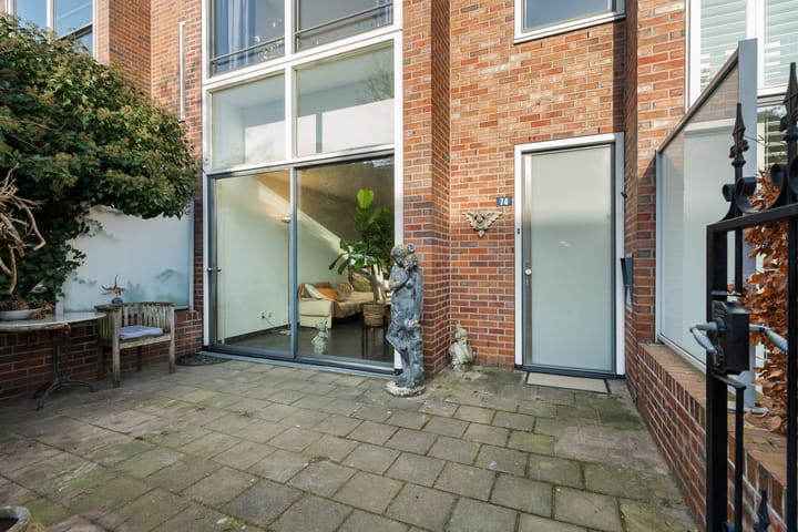Photo 6 of de Ruyterstraat 74