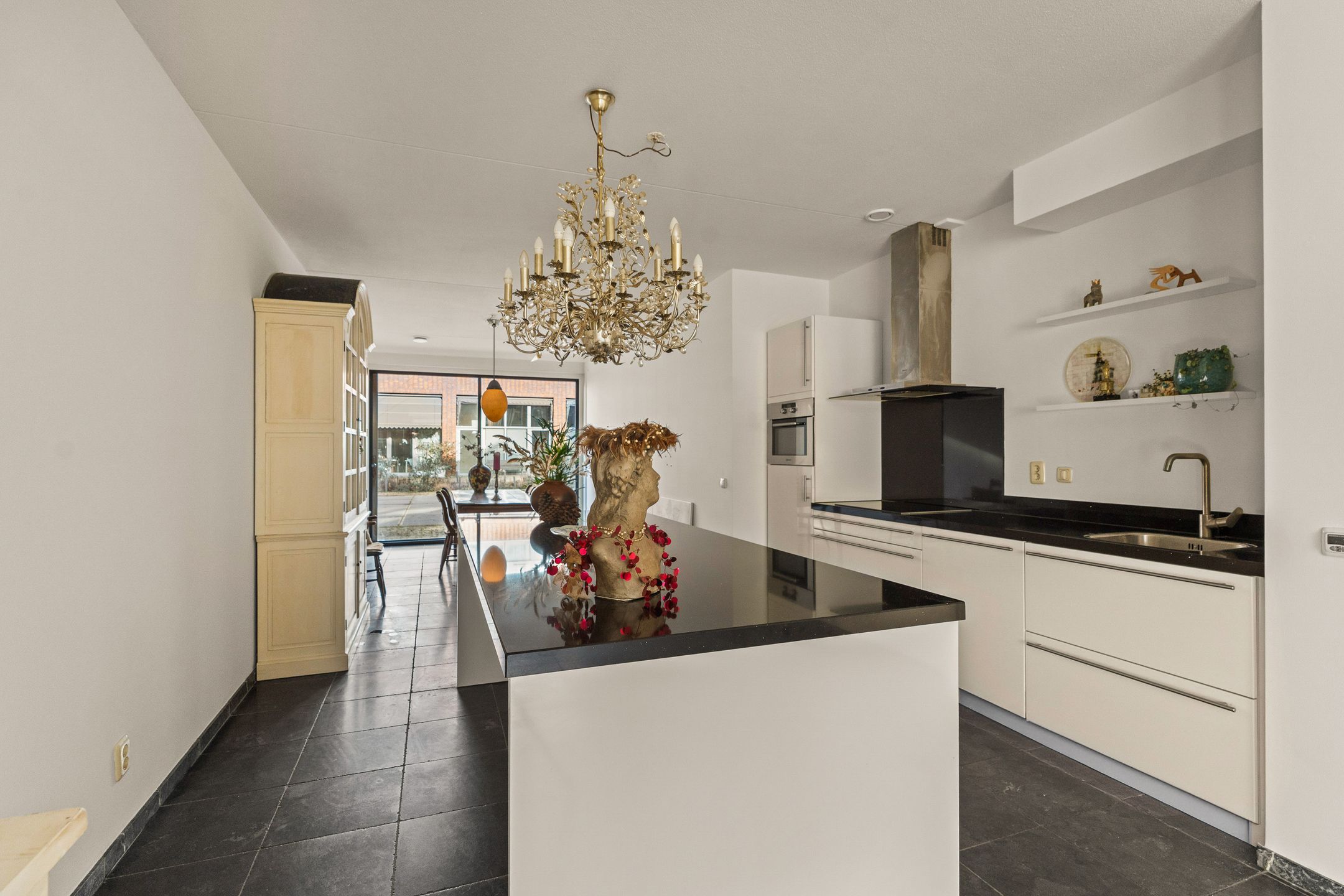 Foto 15 van de Ruyterstraat 74