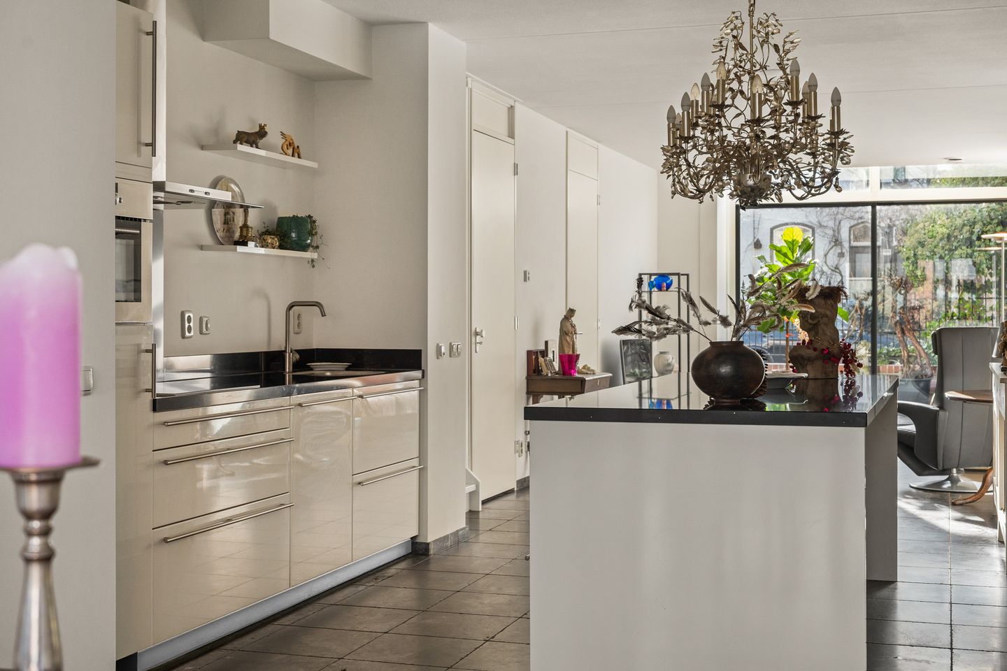 Foto 20 van de Ruyterstraat 74