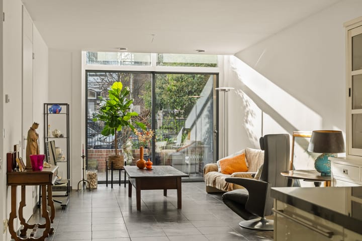 Photo 21 of de Ruyterstraat 74