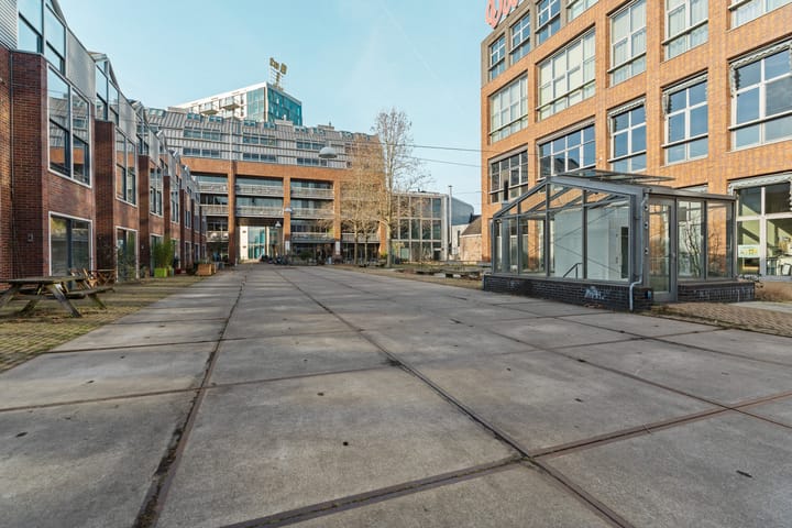 Photo 35 of de Ruyterstraat 74