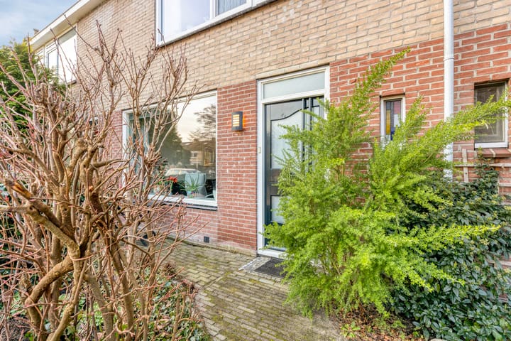 Foto 2 van Dr. Albert Schweitzerlaan 77