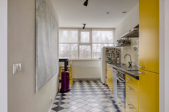 Photo 16 of Ommenstraat 45