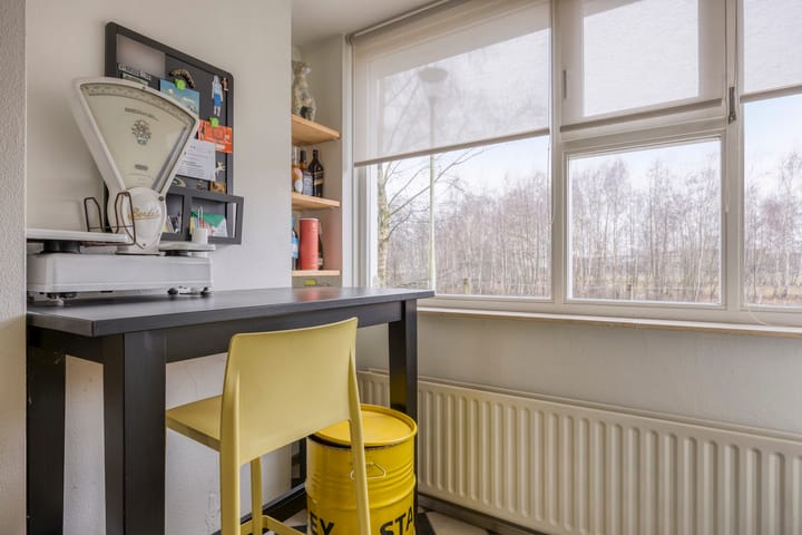 Photo 18 of Ommenstraat 45