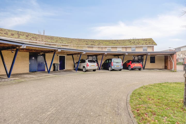 Photo 40 of Ommenstraat 45