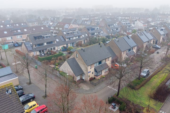 Photo 28 of G.A.Holzmüller-Teengsstraat 9