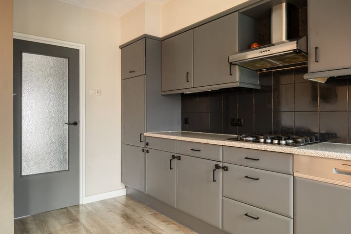 Photo 10 of Vezelstraat 11