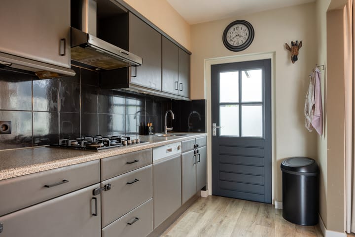 Photo 11 of Vezelstraat 11