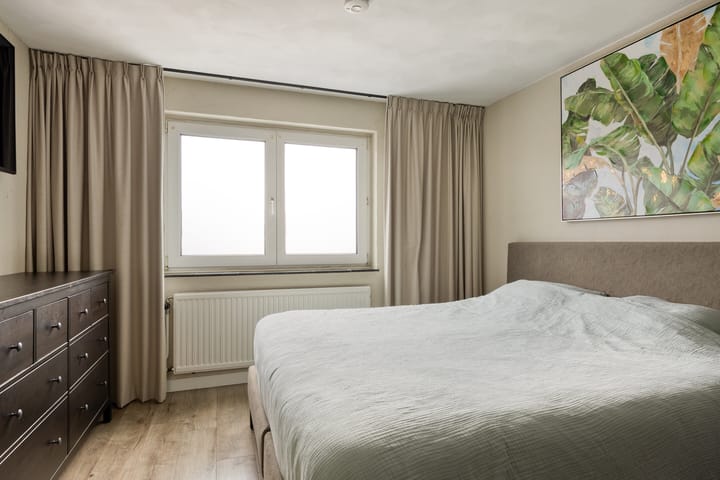 Photo 15 of Vezelstraat 11