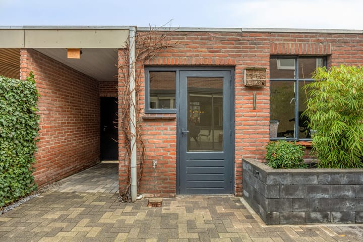 Photo 27 of Vezelstraat 11