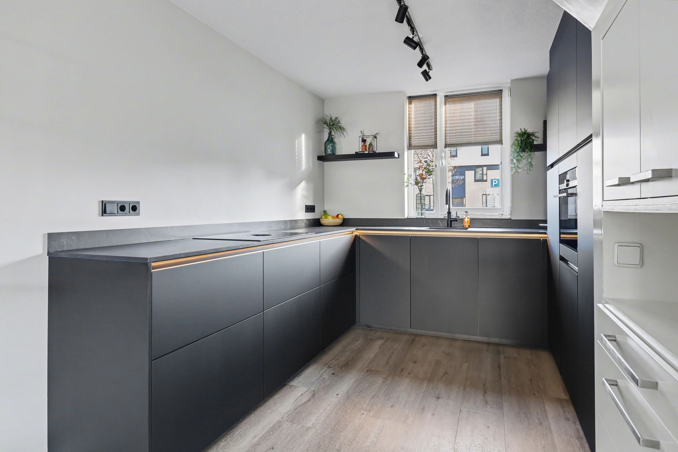 Foto 18 van Emsdettenplein 1