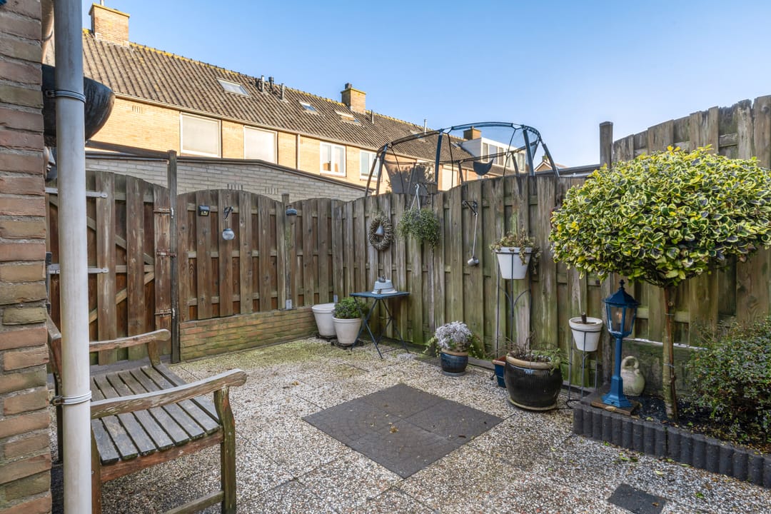 Photo 37 of De Jongstraat 22