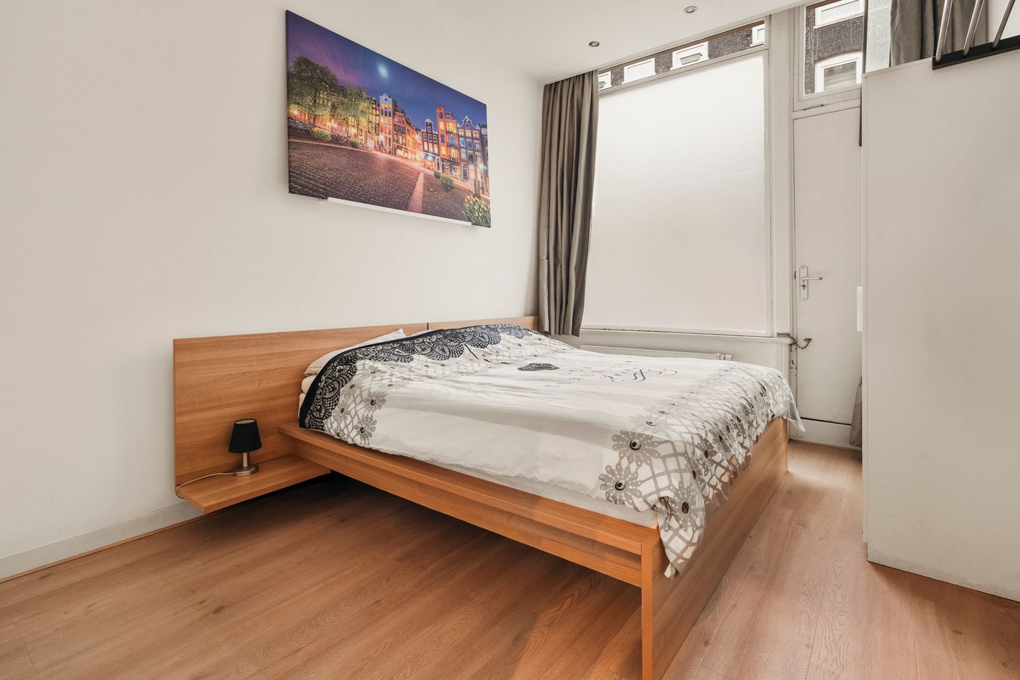 Foto 20 van Govert Flinckstraat 294-H