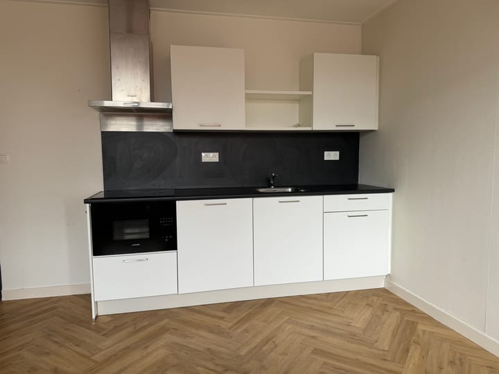 Photo 5 of Kloekhorststraat 16-B