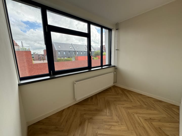 Photo 6 of Kloekhorststraat 16-B