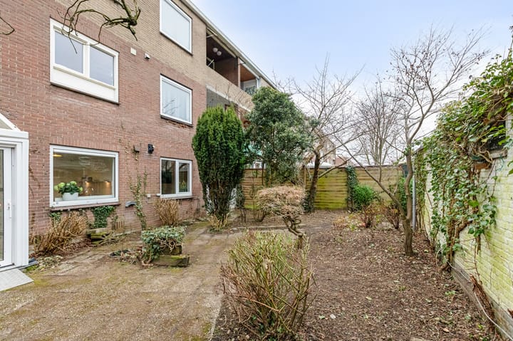 Photo 4 of Kemphaanplein 19