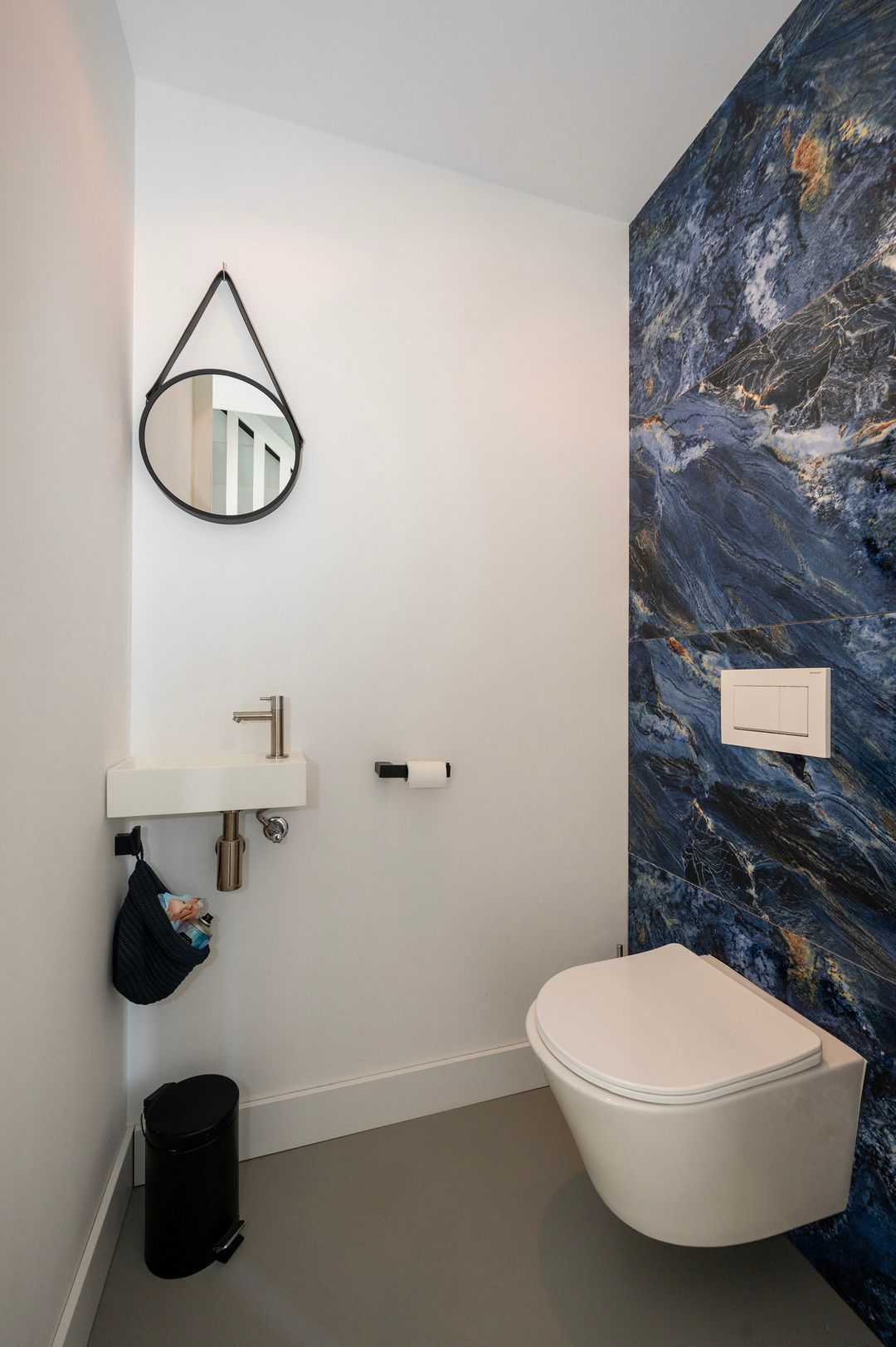 Foto 16 van Niels Bohrstraat 6