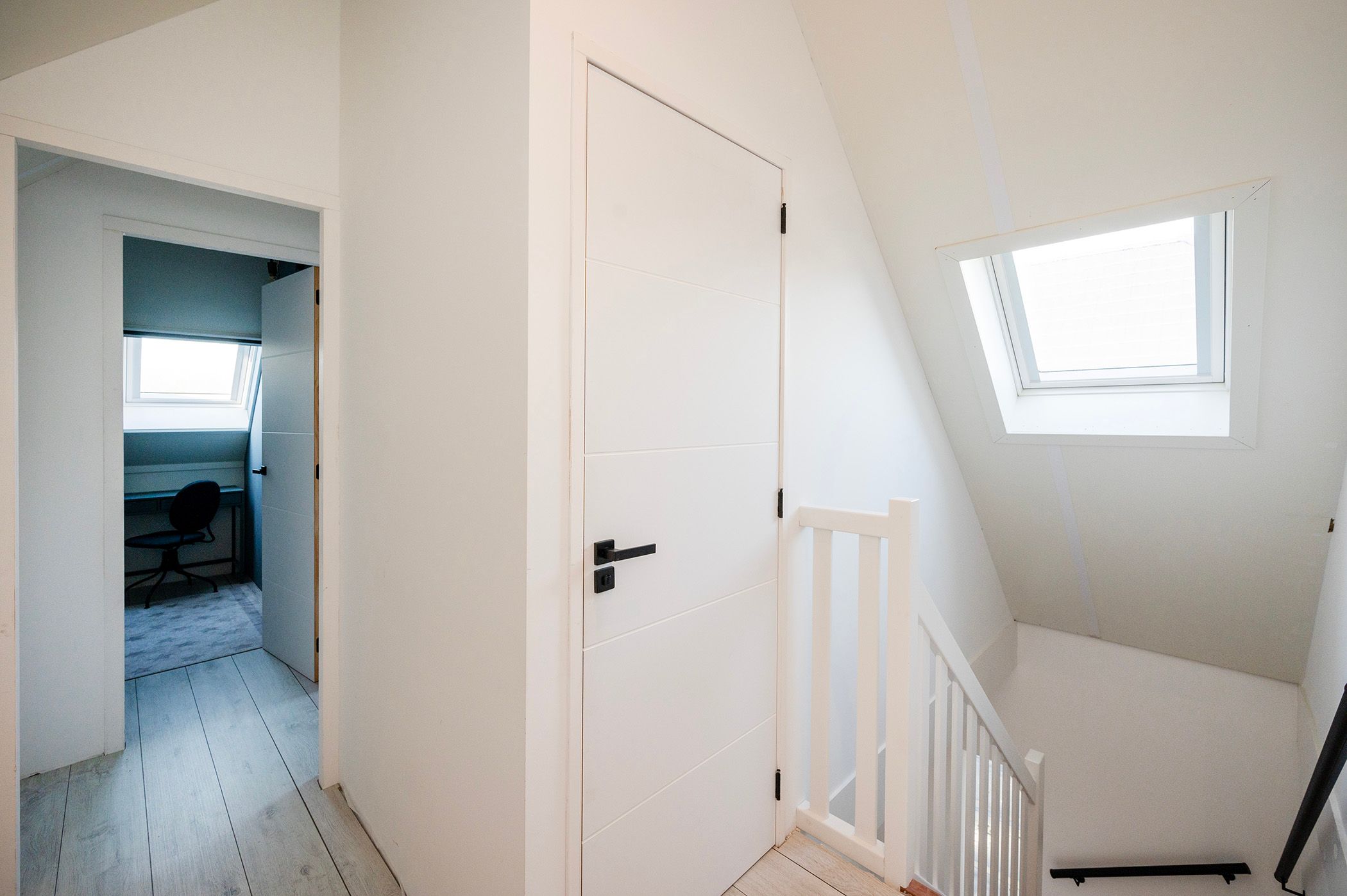 Foto 30 van Niels Bohrstraat 6