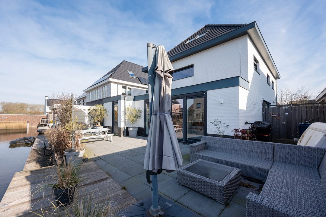 Foto 41 van Niels Bohrstraat 6