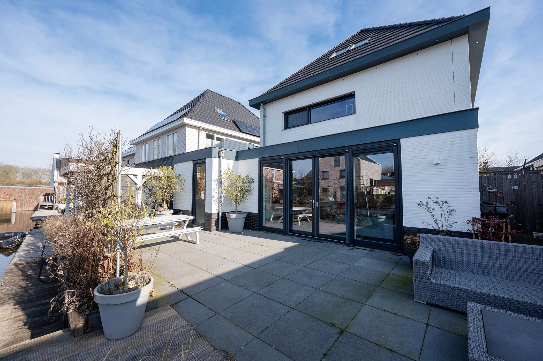 Foto 42 van Niels Bohrstraat 6