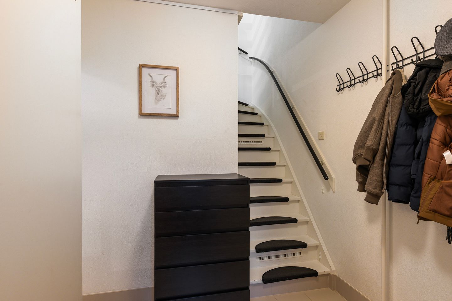 Photo 10 of Heliotroop 68